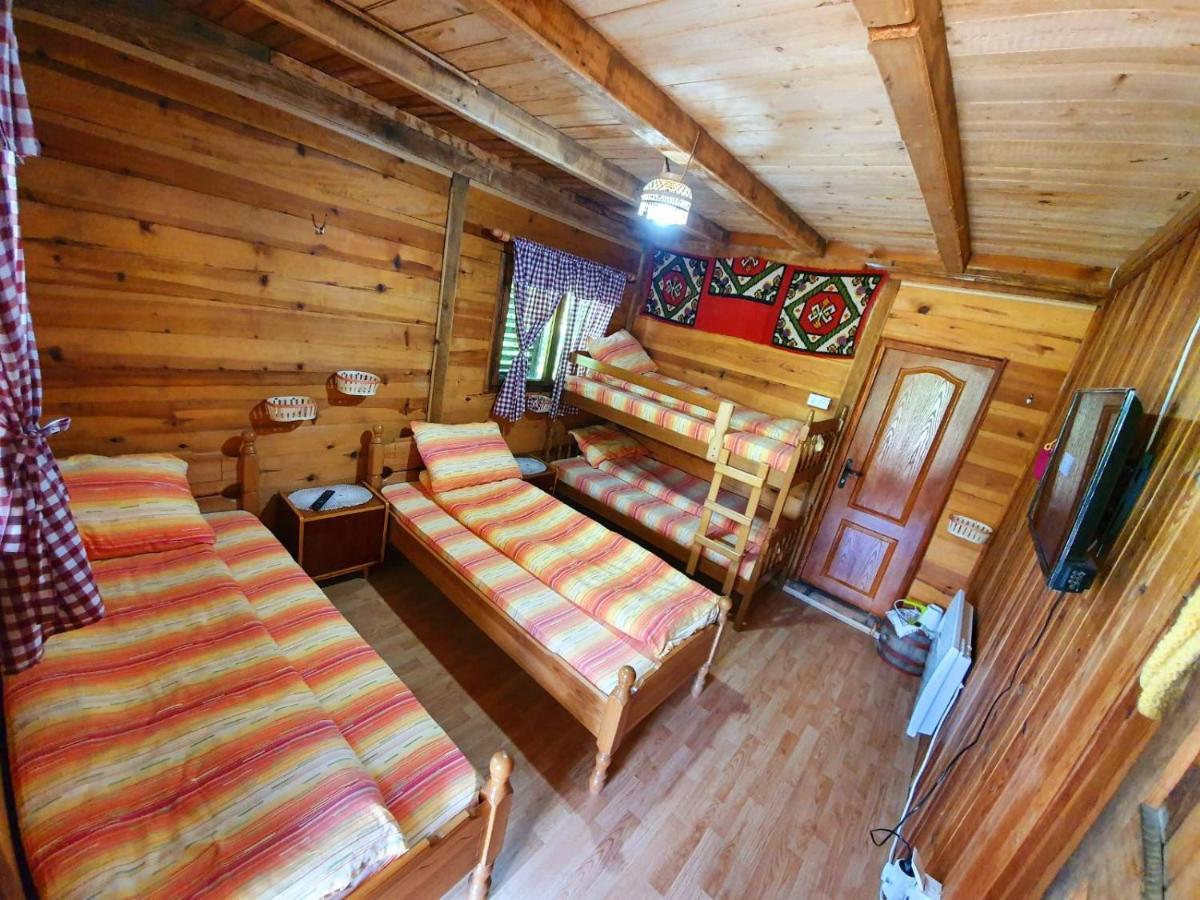 Log Cabin Uvac Nova Varos Bagian luar foto