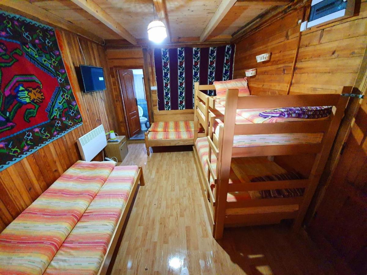 Log Cabin Uvac Nova Varos Bagian luar foto